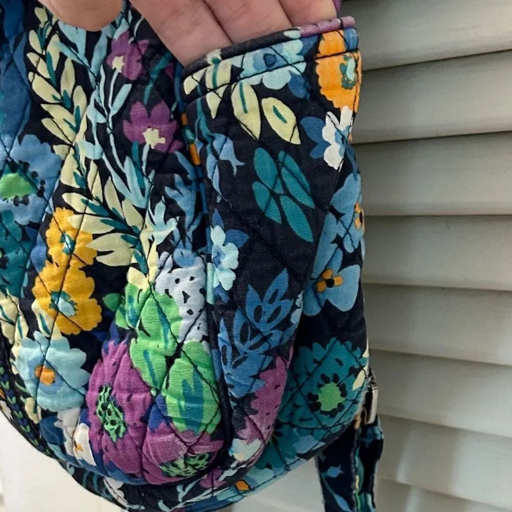Floral Quilted Backpack 🎒 - Picture 7 of 17
